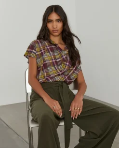MULHER LION OF PORCHES Blusas^Blusa manga curta tartan
