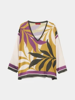 MULHER LION OF PORCHES Blusas^Blusa tropical decote em V