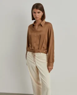 MULHER LION OF PORCHES Camisas^Camisa fluida acetinada