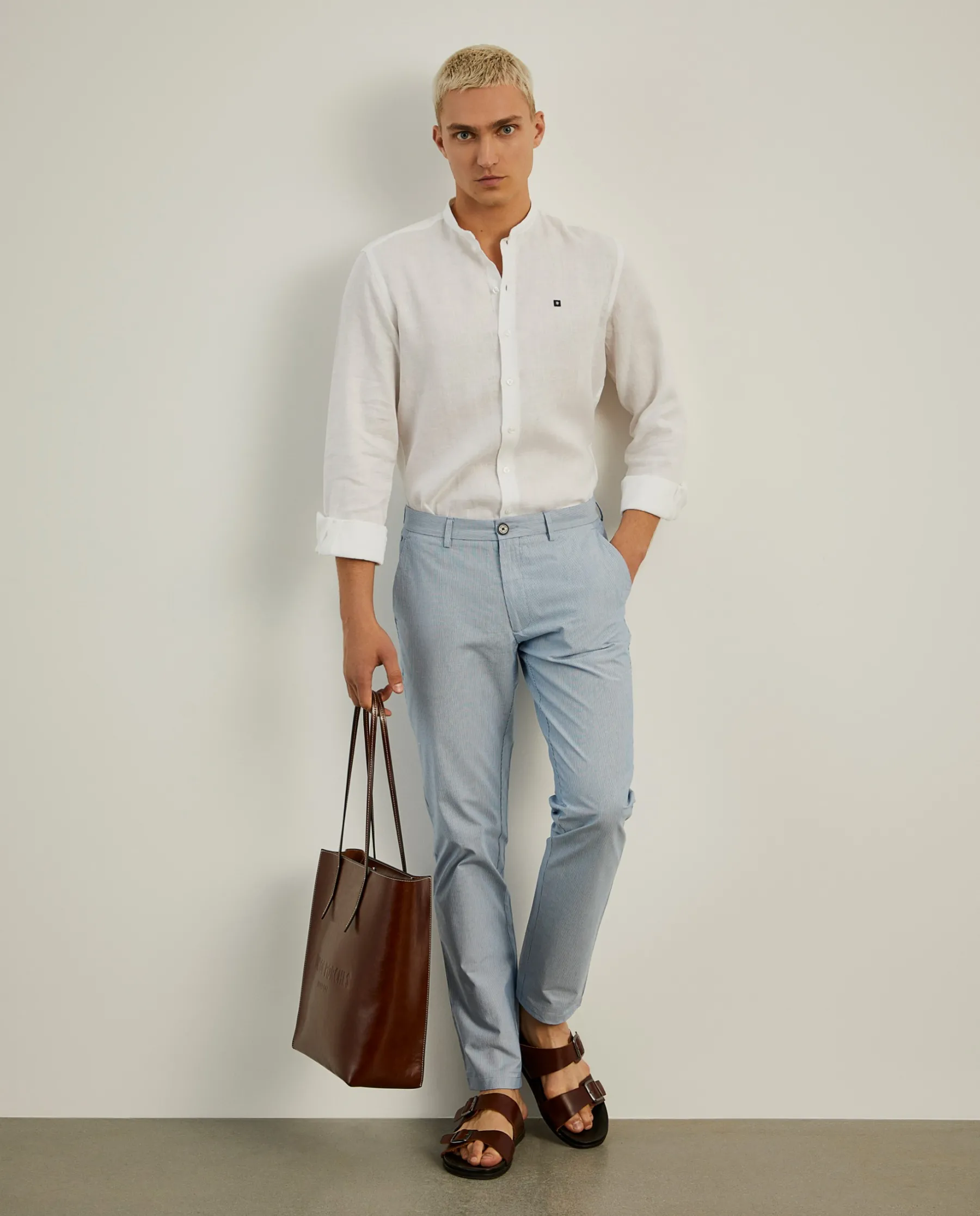 LION OF PORCHES Slim Fit^Camisa slim fit em linho gola mandarim