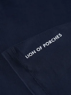 MULHER LION OF PORCHES T-Shirts^T-shirt básica de algodão